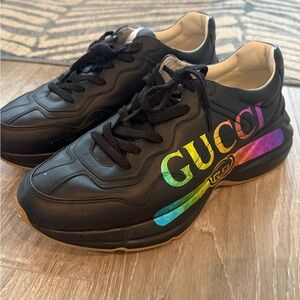 Gucci Men's Black Sneakers with Multicolor Logo - size 10.5 (9.5 UK)